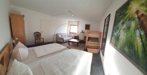 Alpenblick Sechsbettzimmer inkl 2 Luftbetten - Business and Seminar Residence