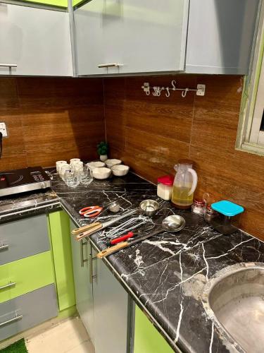 Designer 1BR & 2BR Apartment in DHA With TV & AC - image 3