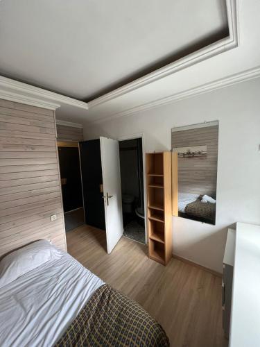 407 Leclerc in Faches-Thumesnil