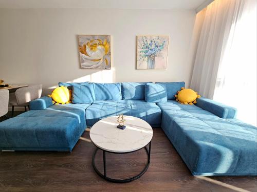 Arcadia Finest 2BR by BulgarianHomes – khách sạn tại Krasno Selo