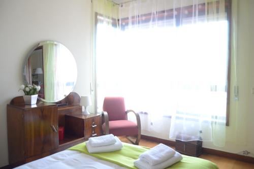  GuestReady - Balcony Over Porto in Porto