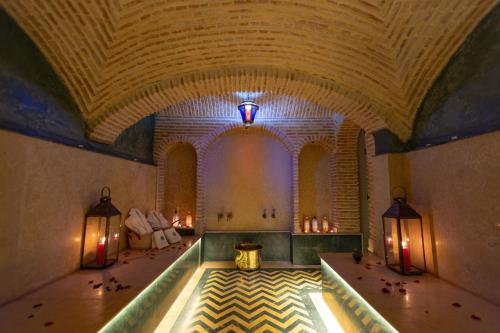 Riad Dar Al-Famila & Spa 4