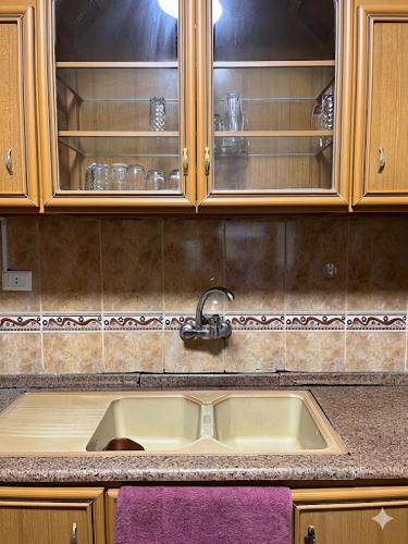 Spacious 2BR Sleeps 6 Full Kitchen Heart of Amman - main image