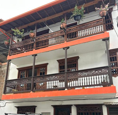 Apartamento amplio con balcón en Jardín, Antioquia