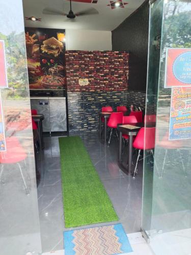 STARVIEW GUEST HOUSE HOMESTAY  in Garhmukteshwar