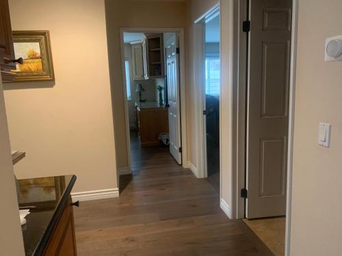 Létesítmények, Spacious 3 bedrooms 1 bath Jacuzzi BBQ SINGLE HOUSE in Agoura Hills (Kalifornia)