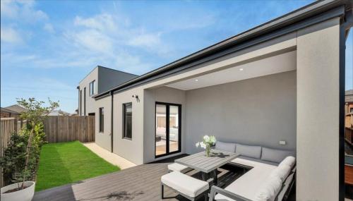 LuxuryHavenbySAGALiving in Melton South