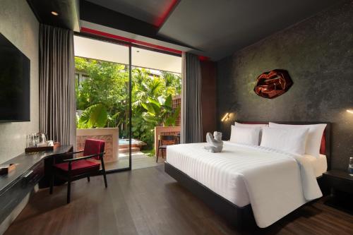 room detail thumbnail 0
