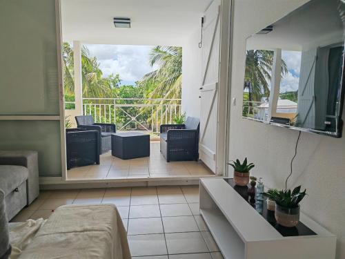 Tianna Blue Paradise T2 de standing, bord de mer in Sainte Anne