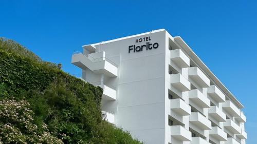 . HOTEL Flarito 伊豆大島