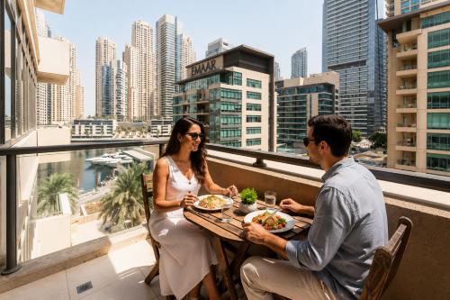 HAVN - 1 bedroom in Dubai Marina with Marina Views, Дубай