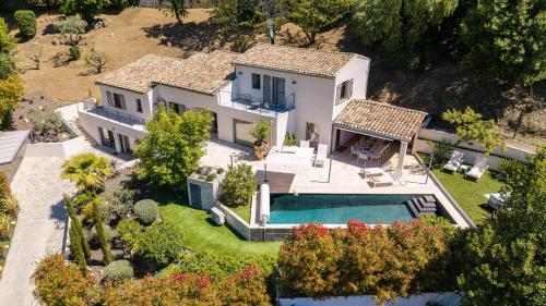 La Dolce Villa