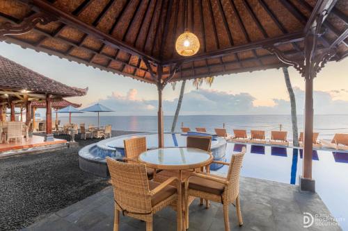 View, Paradise Palm Beach Bungalows in Tulamben