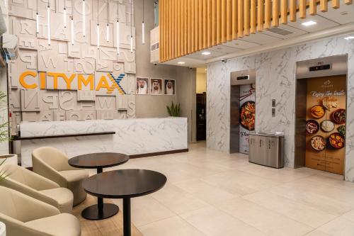 Citymax Sharjah Hotel - Lobby