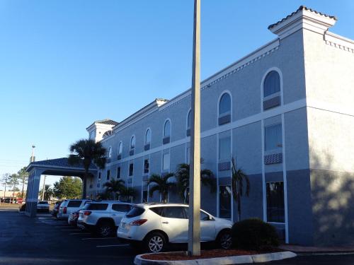 Ruskin Inn Tampa-Sun City Center - 숙소 외관