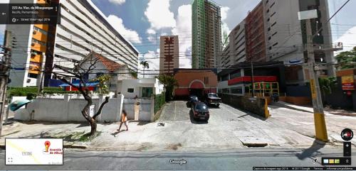 Minha Casa, Seu Hostel in Madalena