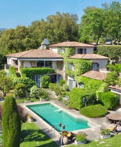 Villa Les Grands Chênes