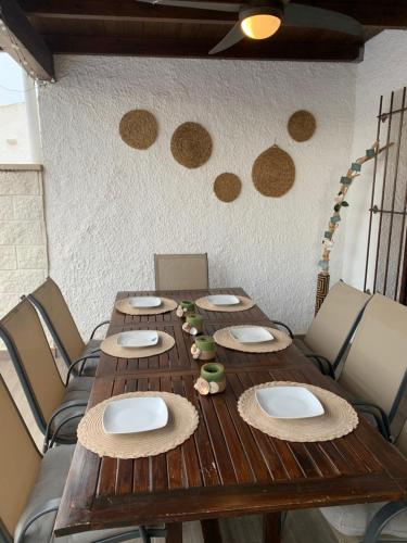 Riumar Nature 38 , piscina , aire acondicionado , barbacoa y pàrquing Privado (Riumar Nature 38 , piscina , aire acondicionado , barbacoa y parquing Privado) in Riumar