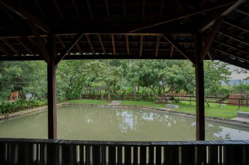 Swimming pool, Tuju Villa Hamparan Syariah in Jonggol