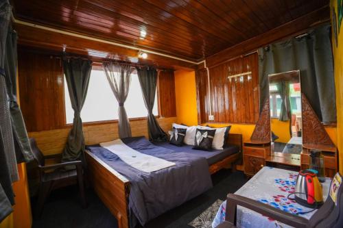 Dixit Homestaay & Hostel in Darjeeling