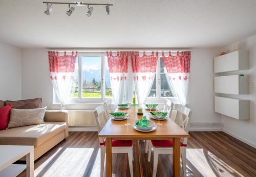 Chalet Sandra – khách sạn tại Oberer Schiltwald