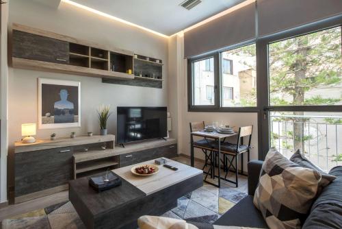 Luxury Haven in the most ideal area of Athens 2 - image 9