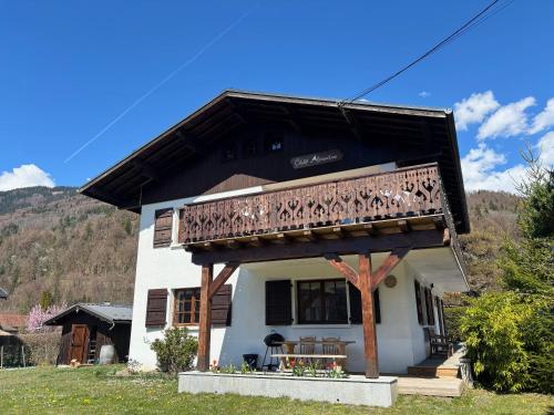 Newly renovated apartment in Verchaix Morillon