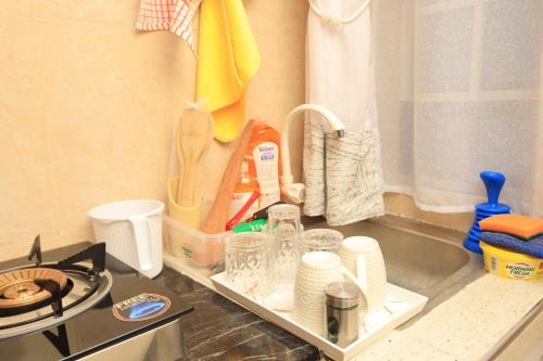 廚房, BomaZuri Homestays Tala in 錫卡