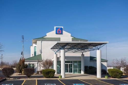 Motel 6-Dale, IN