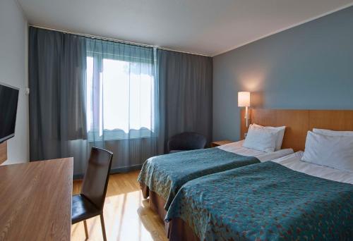 1 queen bed