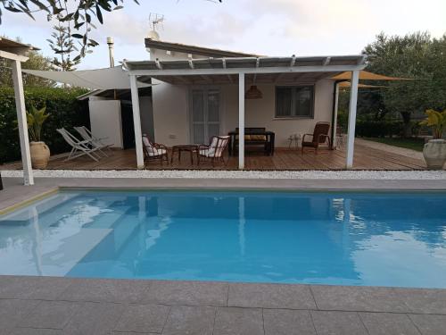 VILLA FEDERICA CON PISCINA/WITH POOL 5