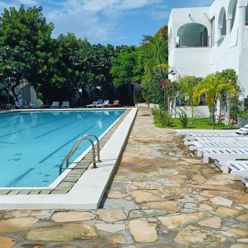 Piscina, Summer Comfort Suit in Malindi