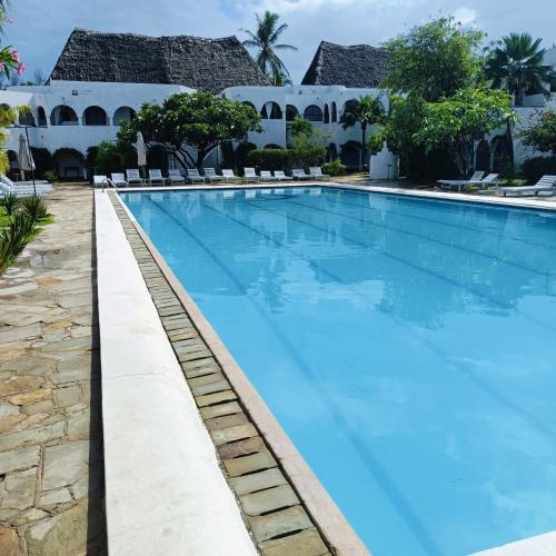 Piscina, Summer Comfort Suit in Malindi
