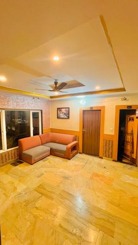 Bar/lounge, Hotel Crystal Inn in Gomti Nagar