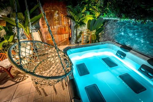 Jungle Caverne- spa privé, logement atypique