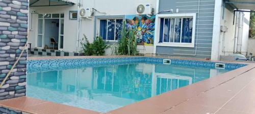 Hotel O CANARIES RETIREES RESIDENCY - image 2