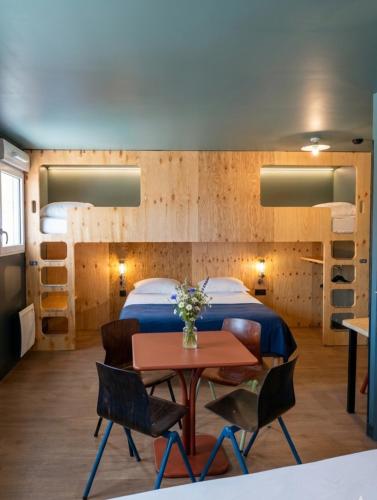 Eklo Hotels Paris Roissy CDG Airport in Paris Charles de Gaulle Airport