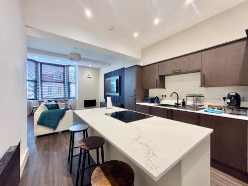 Wonderful Luxury Two Bedroom Duplex Apartment – khách sạn tại Crosby