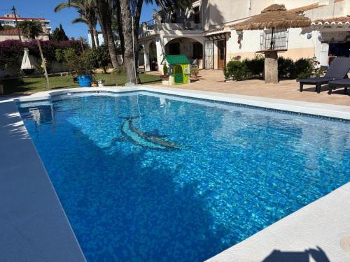 Villa with Private Pool & BBQ, Close to the Beach