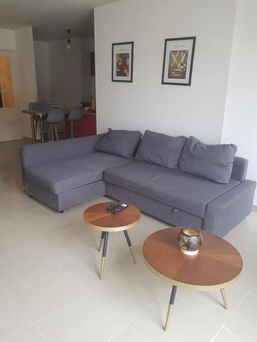 Appartement en duplex, proche du centre ville, parking privé