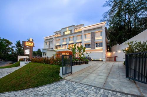 Hotel Noble Residency