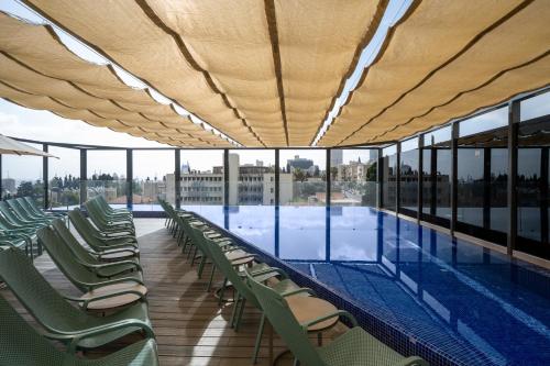Peldbaseins, Hotel Botanica- Limited Edition By Fattal in Haifa