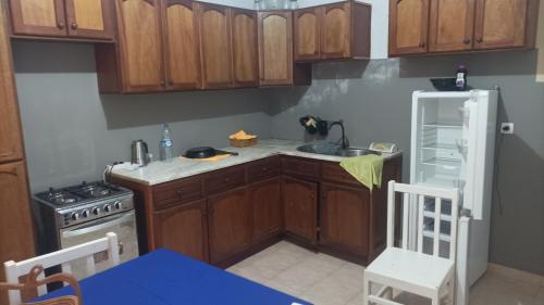 virtuve, Gira Lua in Mosteiros