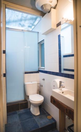 Casa Caracol Room Type - Bed in 7-Bed Female Dormitory Room with en-suite Bathroom