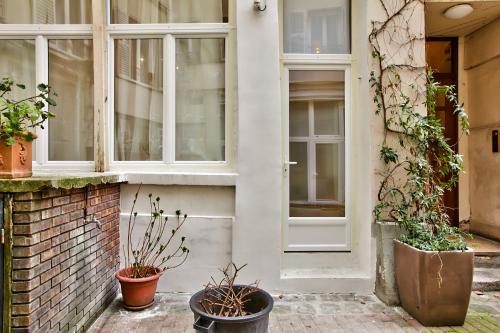 UrbanFlat 66 - Cocon Secret au Coeur du Paris Branche - image 2
