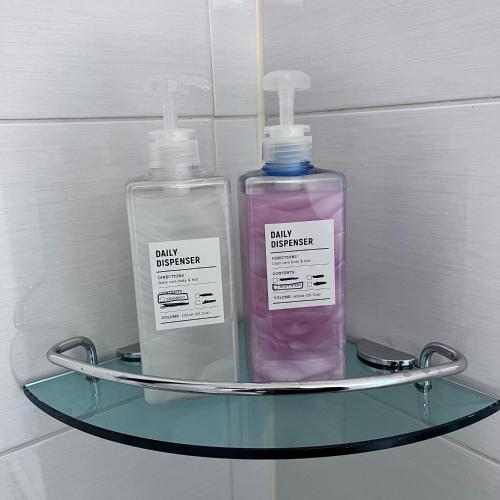 2, near hongdae, 1st floor,3beds, 2rooms
