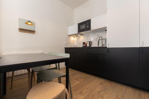 Magnifiques Appartements - Face a la Gare 3