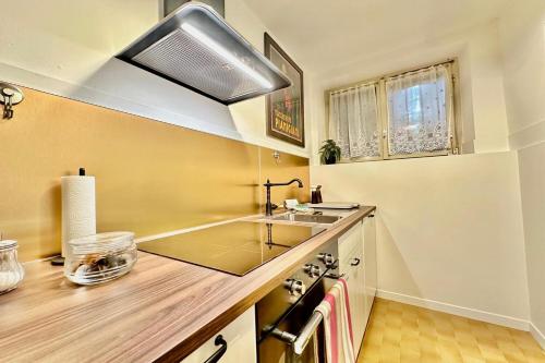 Kitchen, Casa Matilde Apartments in Gerra