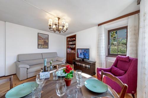  Casa Matilde Apartments in Gerra