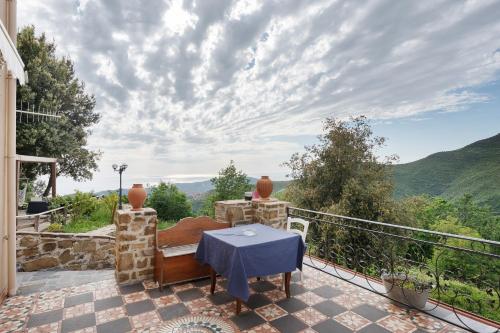 Agriturismo Scialà (Agriturismo Sciala) in Serramezzana